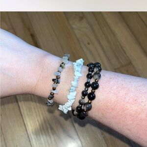 Natural Stone Beaded Bracelet Set - White & black Stack